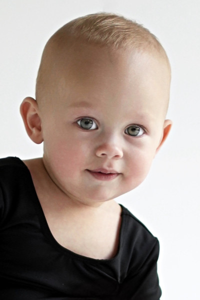 Александра Попова